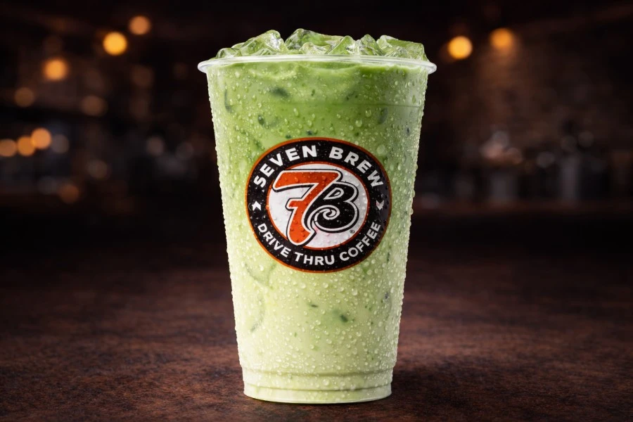 7 Brew Iced Matcha Latte